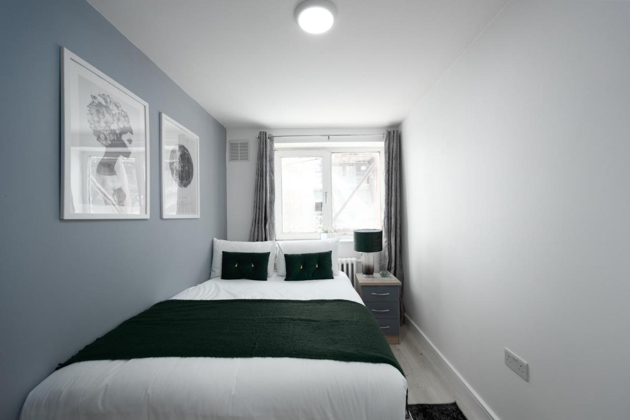 Spacious 4 Bedroom House Next To Kensington Palace Londra Dış mekan fotoğraf